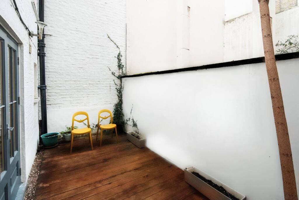 Superb Retreat Central Next Tube Apartment London Exterior photo