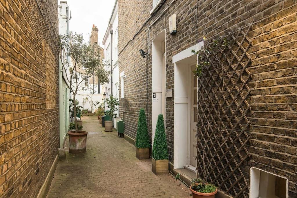 Superb Retreat Central Next Tube Apartment London Exterior photo